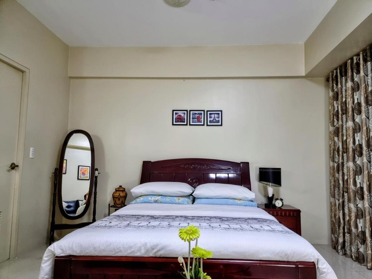 One Palm Tree Villas Condo Across Naia Terminal 3 マニラ市 エクステリア 写真